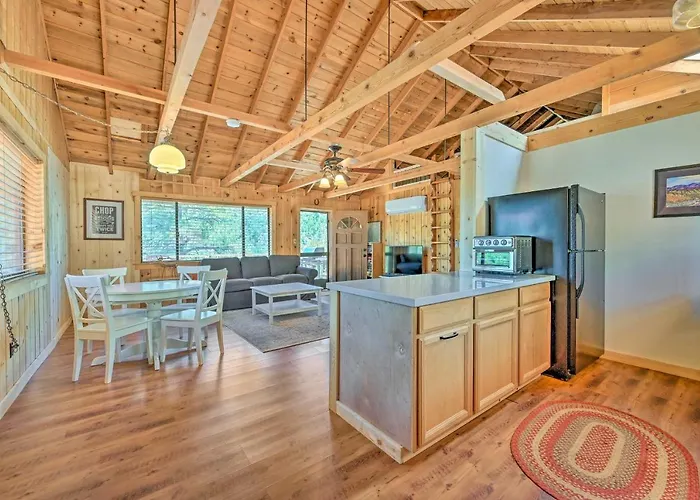 Deck & Mogollon Rim Views: Secluded *