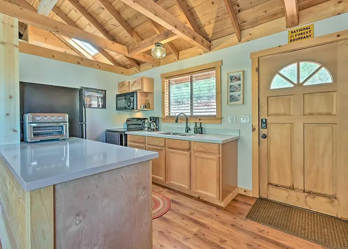 Holiday home Deck & Mogollon Rim Views: Secluded Payson